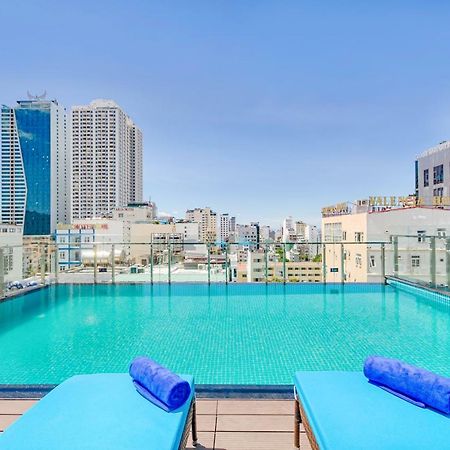 Celina Hotel & Apartment Da Nang Dış mekan fotoğraf
