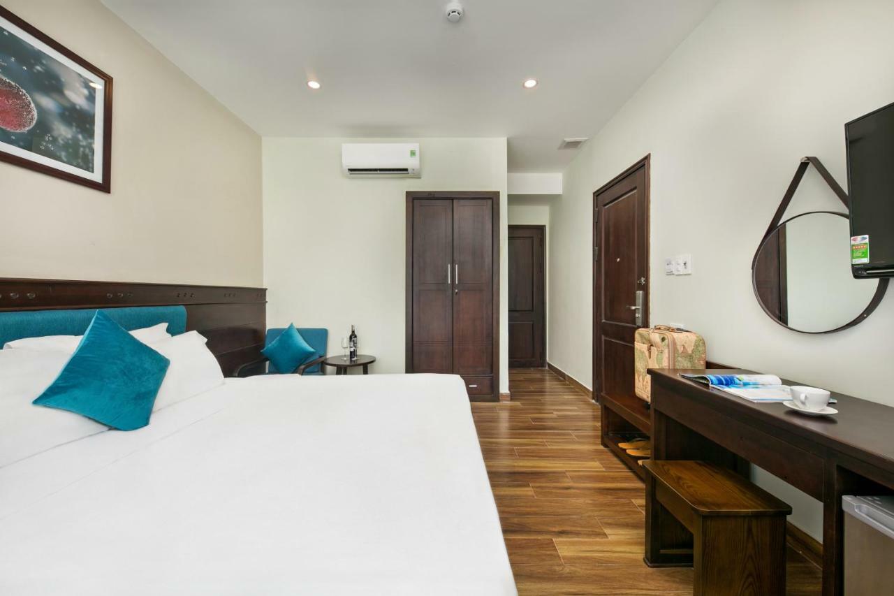 Celina Hotel & Apartment Da Nang Dış mekan fotoğraf