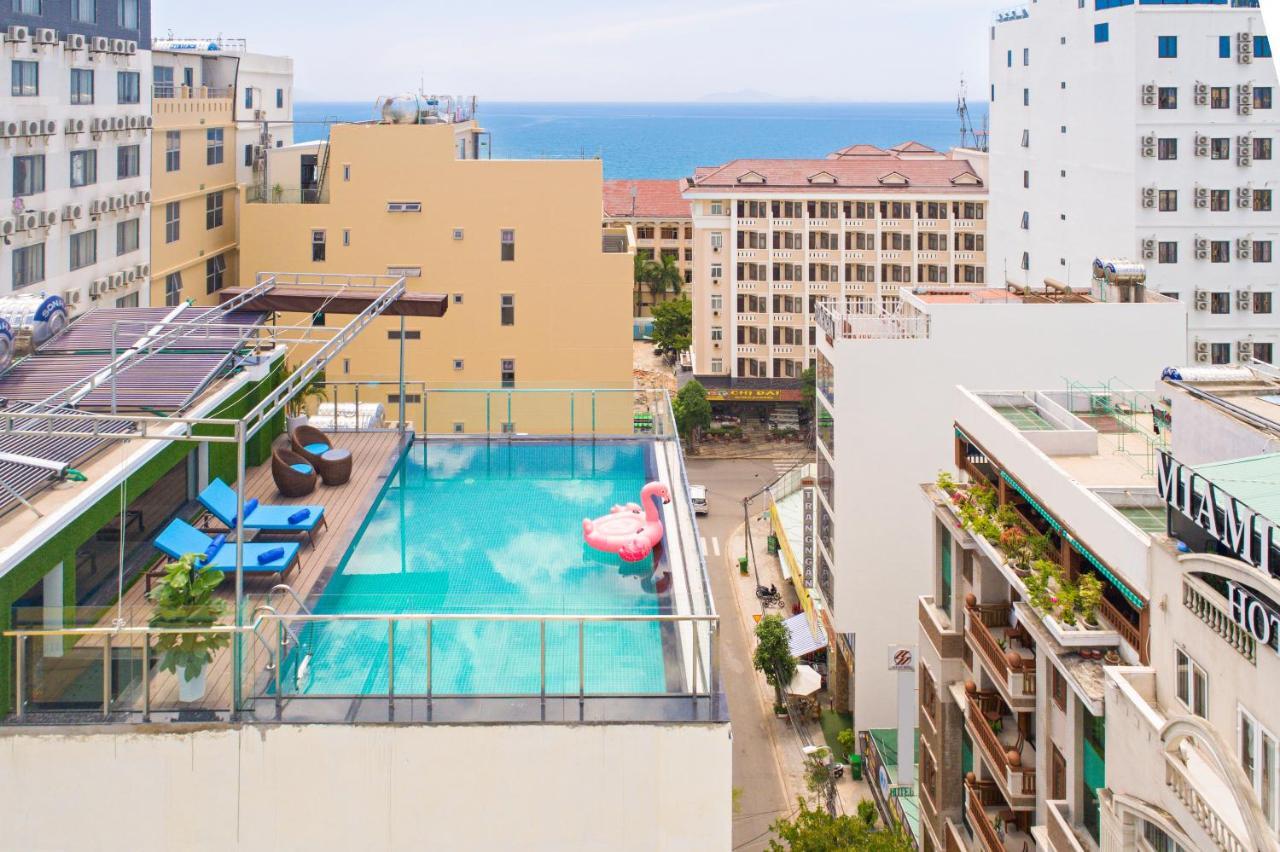 Celina Hotel & Apartment Da Nang Dış mekan fotoğraf